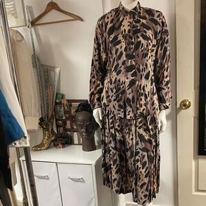 Lindsay Gray 90s Leopard Print Button-Up Blouse & Skirt